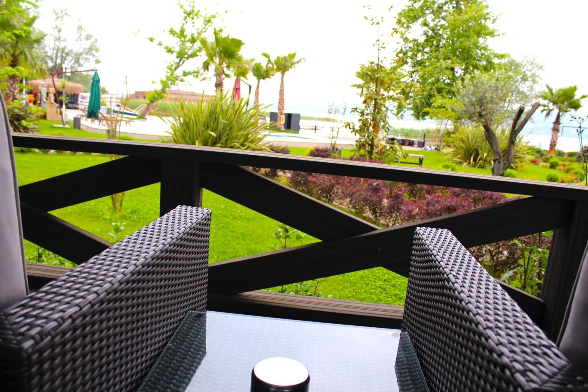 Goelevi Resort Сапанджа Стая снимка